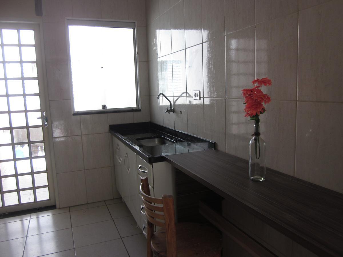 Hostel Famille Brun Trevo Сан-Жуан-да-Боа-Виста Экстерьер фото